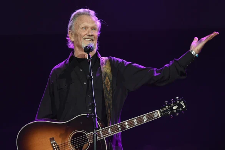 net worth of kris kristofferson