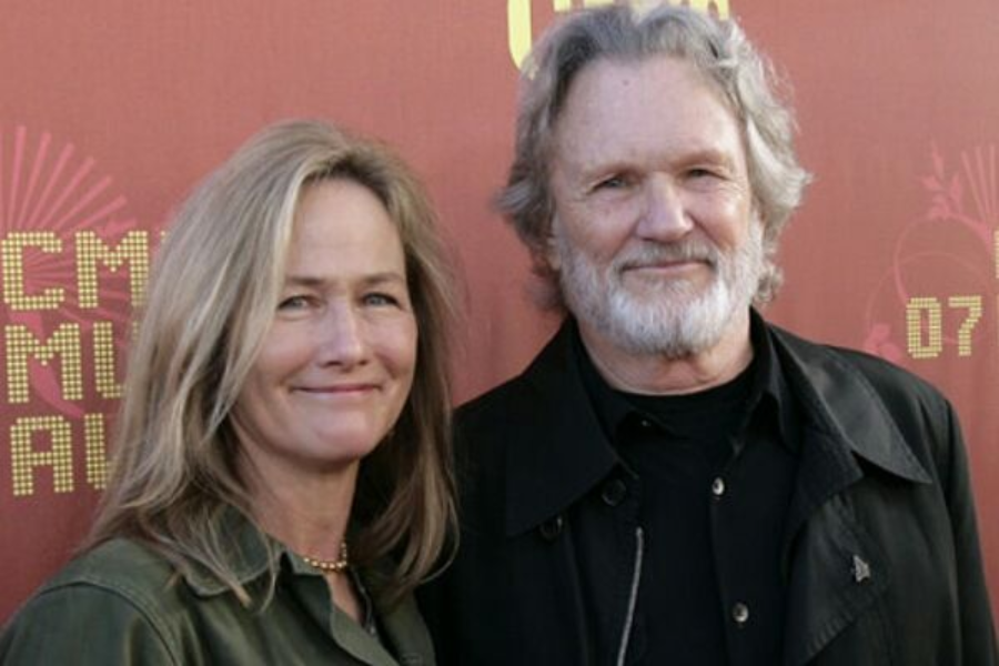 net worth of kris kristofferson