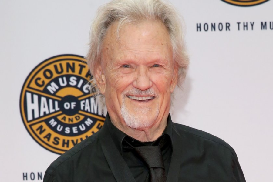 net worth of kris kristofferson