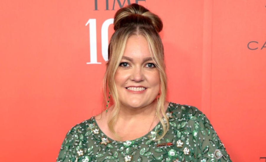 colleen hoover net worth